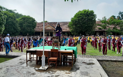 SENAM ANAK, INDONESIA HEBAT MENINGKATKAN KUALITAS HIDUP WARGA SMA NEGERI 1 KUNIR
